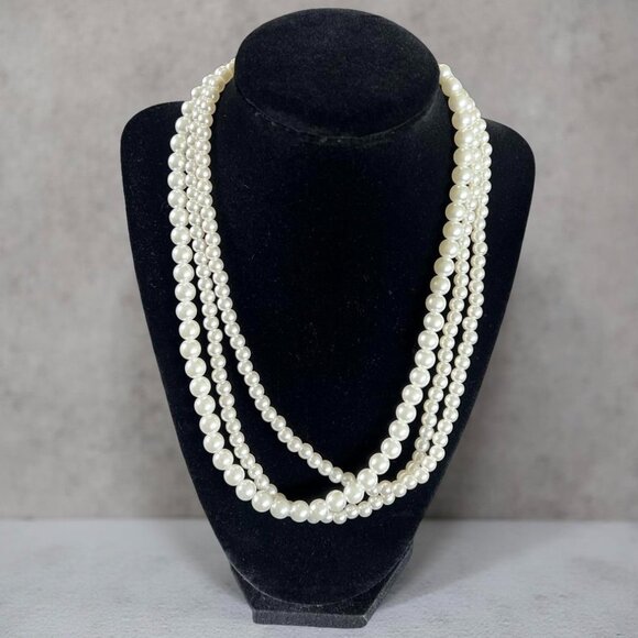 3 Strand Faux Pearl Necklace - Picture 1 of 4